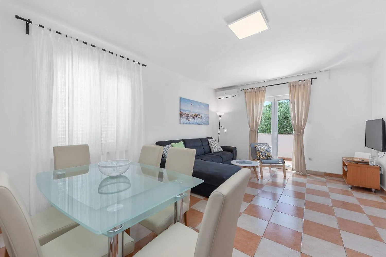 Apartment Uga2 Mandre 0*,  Croatia